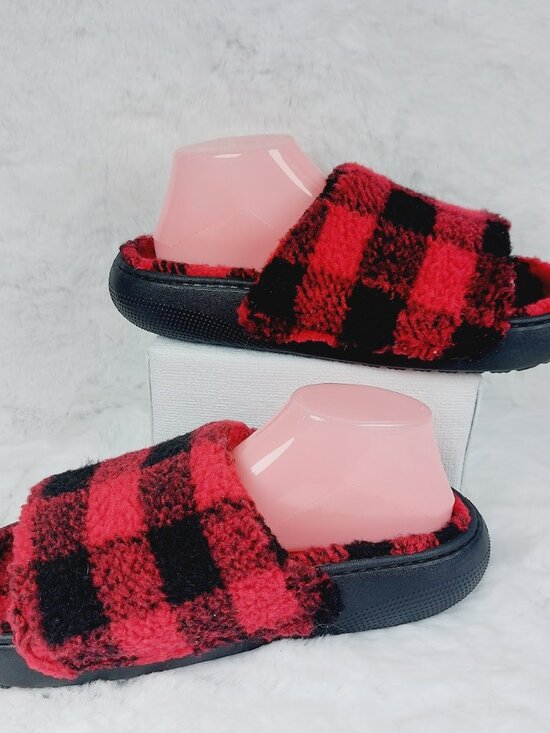 Crocs Men\'s Black Varsity Red Classic Cozzzy Buffalo Plaid Slide Slippers Size 8 main image 6